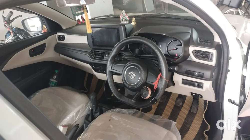 Maruti Swift Dzire Lxi 2025