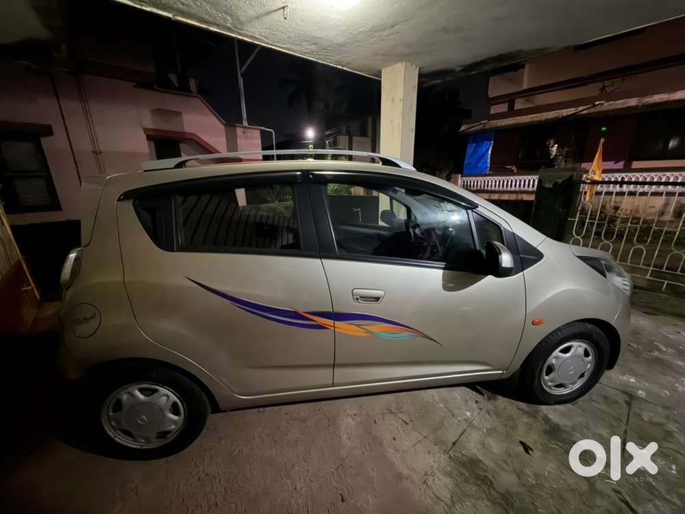 Chevrolet Beat Petrol 2010
