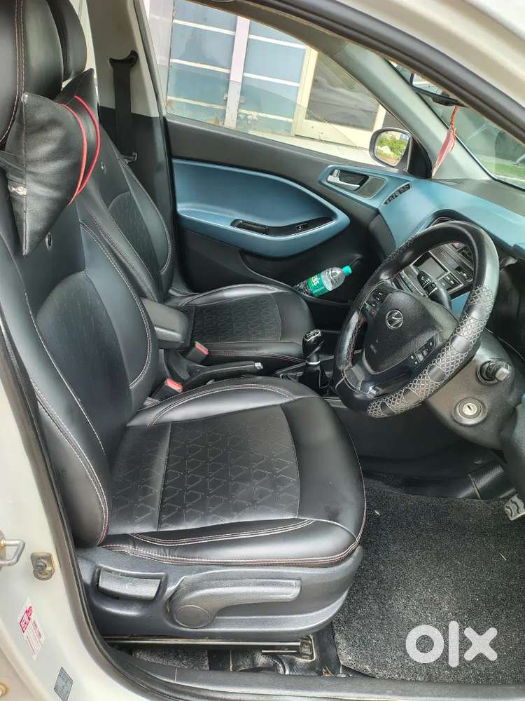 Hyundai I20 Active 2016 Diesel 115000 Km Driven Condition 100% A