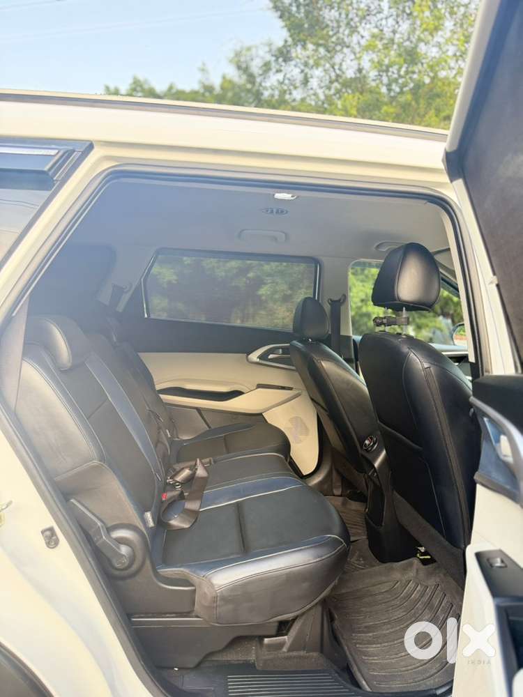 Kia Carens G 1.5 Premium Converted To Top 7 Seater Cng 2022