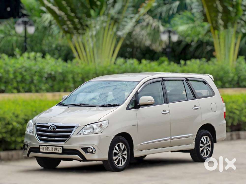 Toyota Innova 2.5 G (diesel) 7 Seater Bs Iv, 2015, Diesel