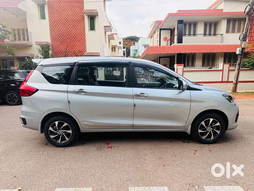 Toyota Rumion V Mt, 2023, Petrol