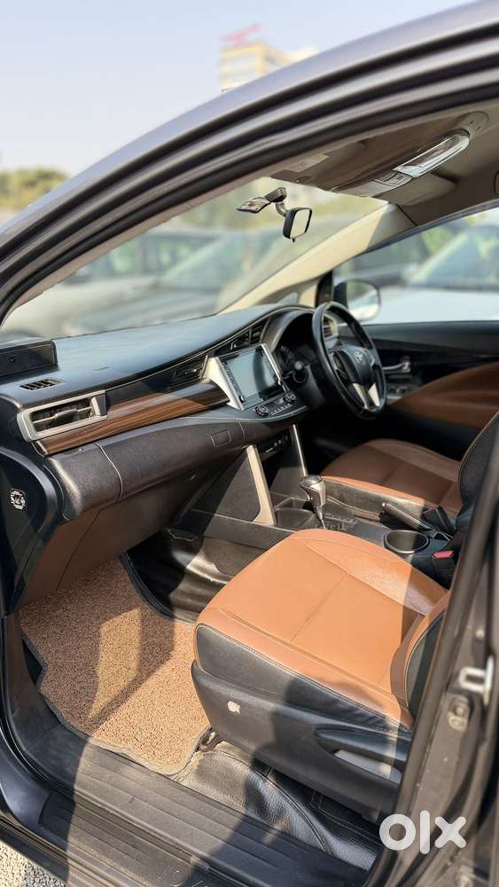 Toyota Innova Crysta Zx 2.4 Diesel 7 Seater, 2021, Diesel