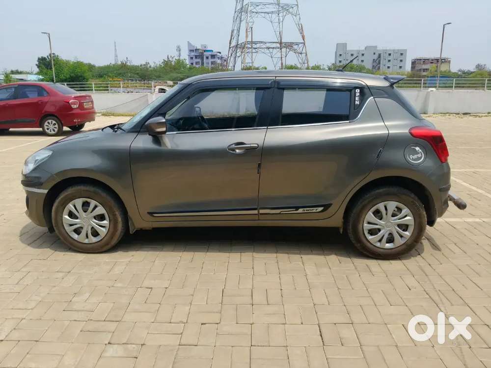2023 Maruti Suzuki Swift Vxi Petrol Manual