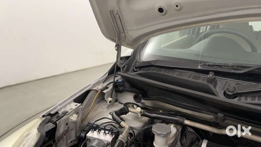 Maruti Suzuki Celerio Zxi Optional Amt, 2017, Petrol