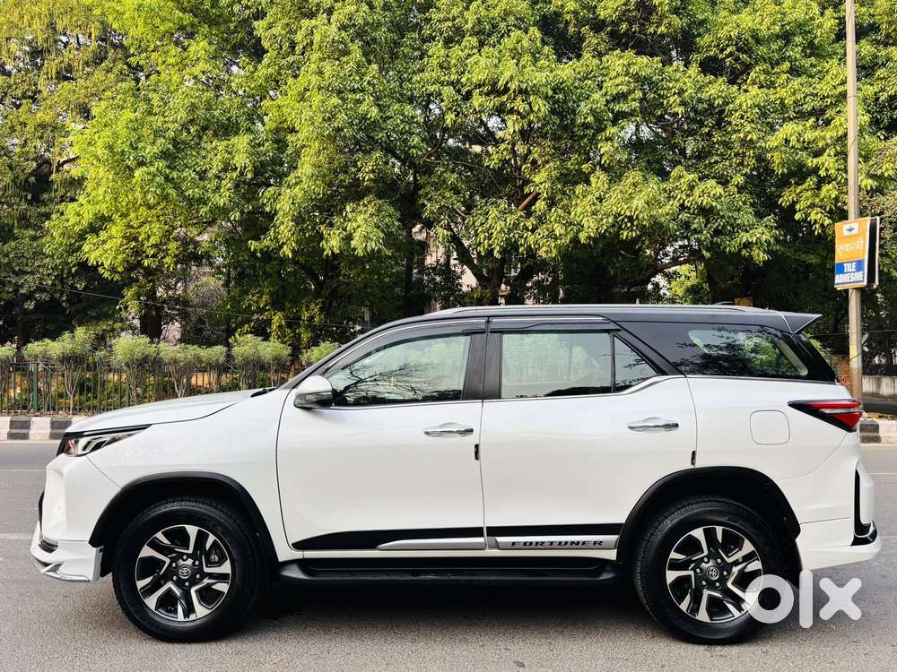 Toyota Fortuner Legender 4x2 At 2.8, 2024, Diesel