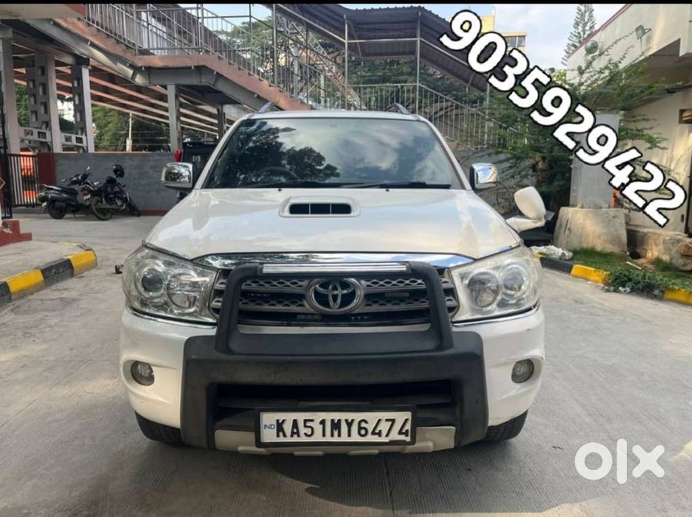Toyota Fortuner 4x4 Mt 2.8 Diesel, 2011, Diesel