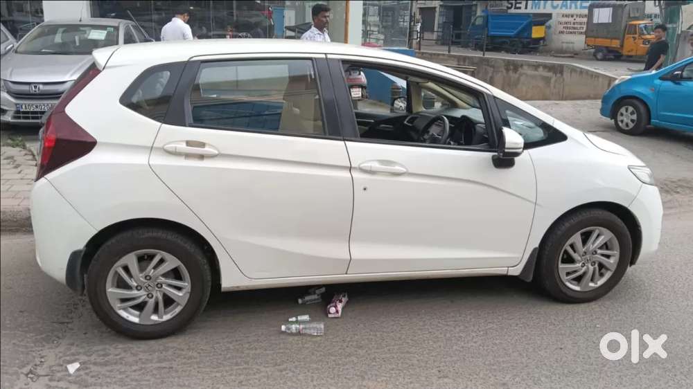 Honda Jazz V Cvt, 2016, Petrol