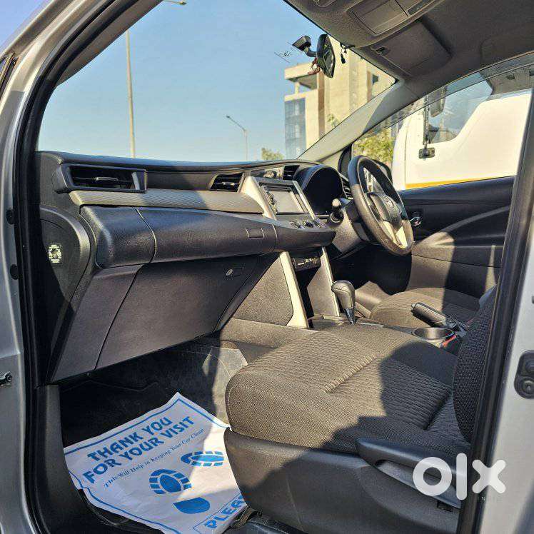 Toyota Innova Crysta