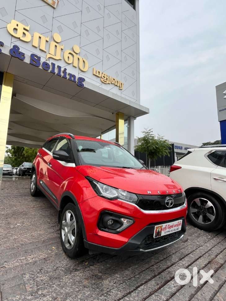 Tata Nexon 1.5 Revotorq Xma Amt (s), 2023, Petrol