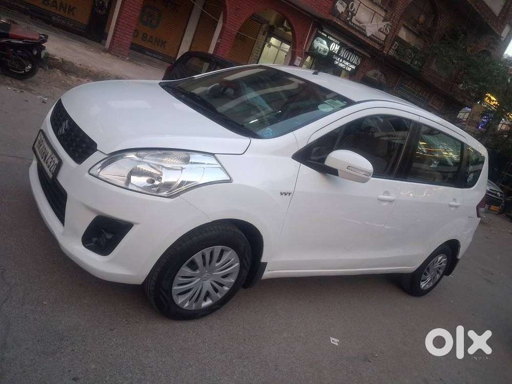 Maruti Suzuki Ertiga Zxi, 2012, Petrol