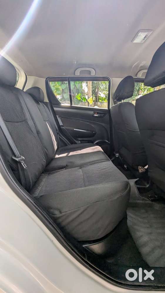 Maruti Suzuki Swift Vxi, 2016, Petrol