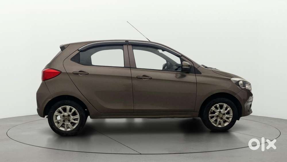 Tata Tiago 1.2 Revotron Xz, 2017, Petrol