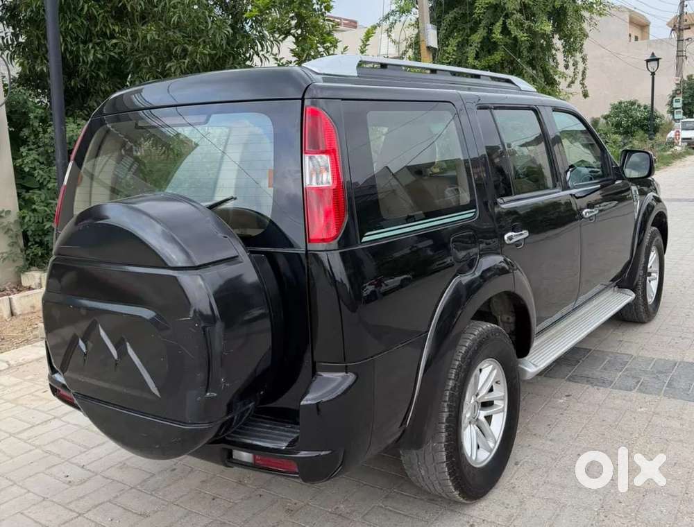 Ford Endeavour, 2011, Diesel