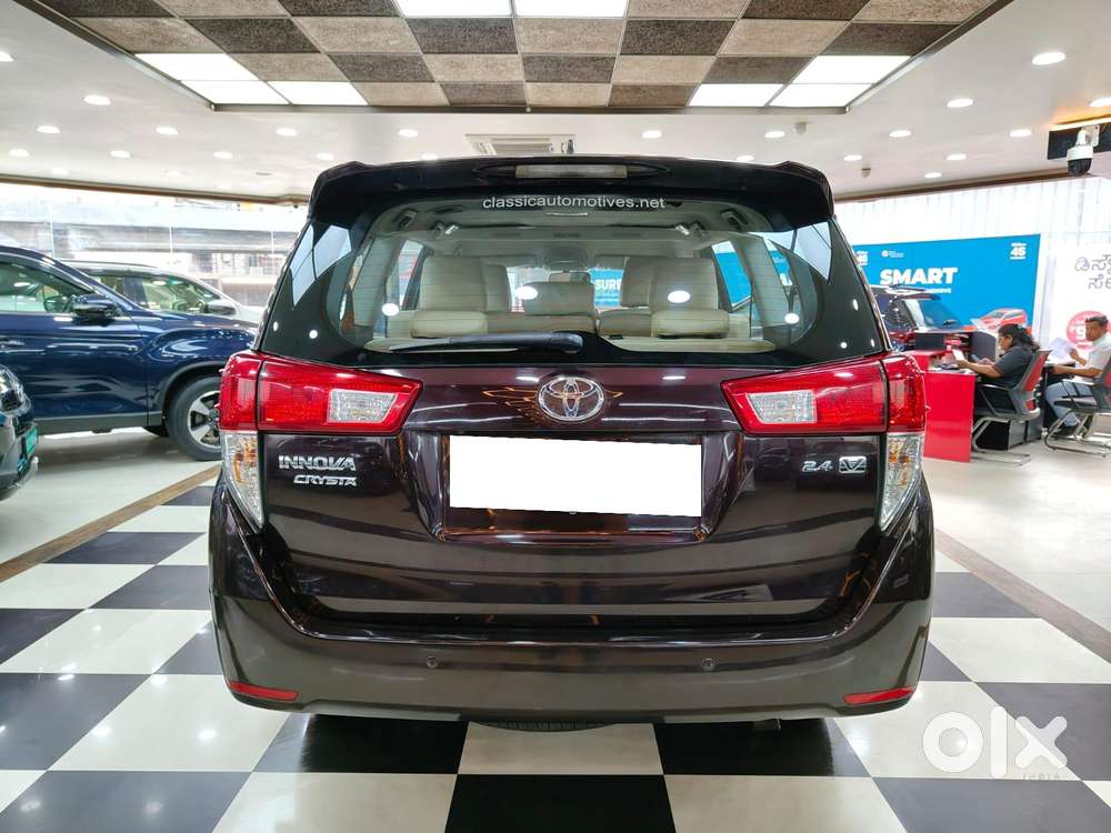 Toyota Innova Crysta 2.4 V 7 Str, 2017, Diesel