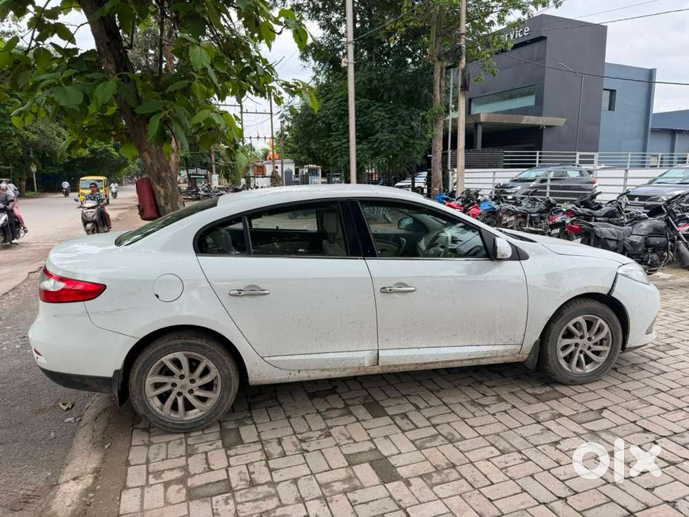 Renault Fluence Diesel Manual 2014