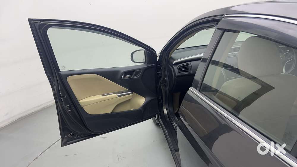 Honda City I-vtec S, 2015, Petrol