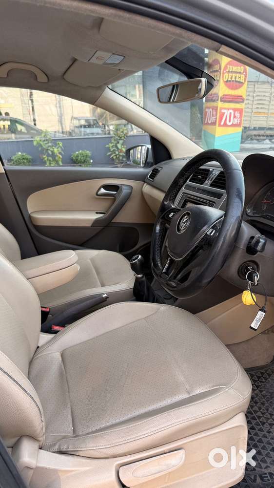 Volkswagen Vento 2013-2015 1.6 Highline, 2016, Petrol