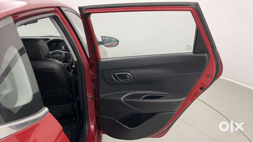 Hyundai I20 Sportz 1.2 Ivt, 2022, Petrol