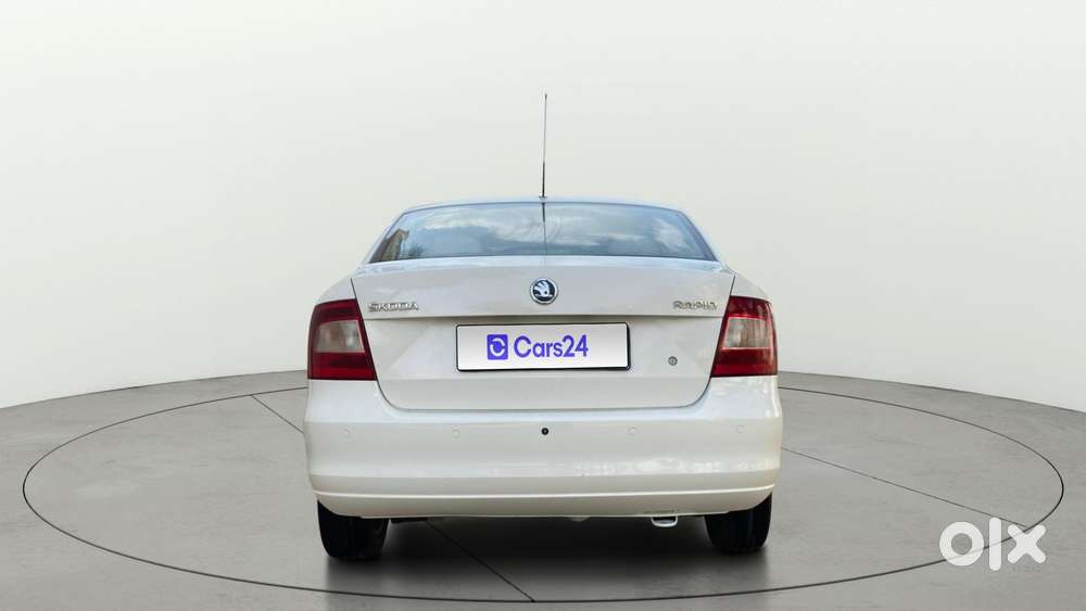 Skoda Rapid 1.5 Tdi Ambition, 2015, Diesel