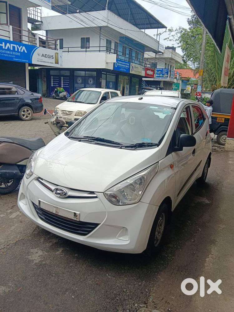 Hyundai Eon Era +, 2017, Petrol