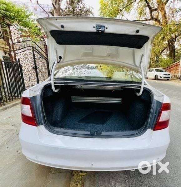 Skoda Rapid 2013-2016 1.5 Tdi Ambition With Alloy Wheel, 2015, Diese..