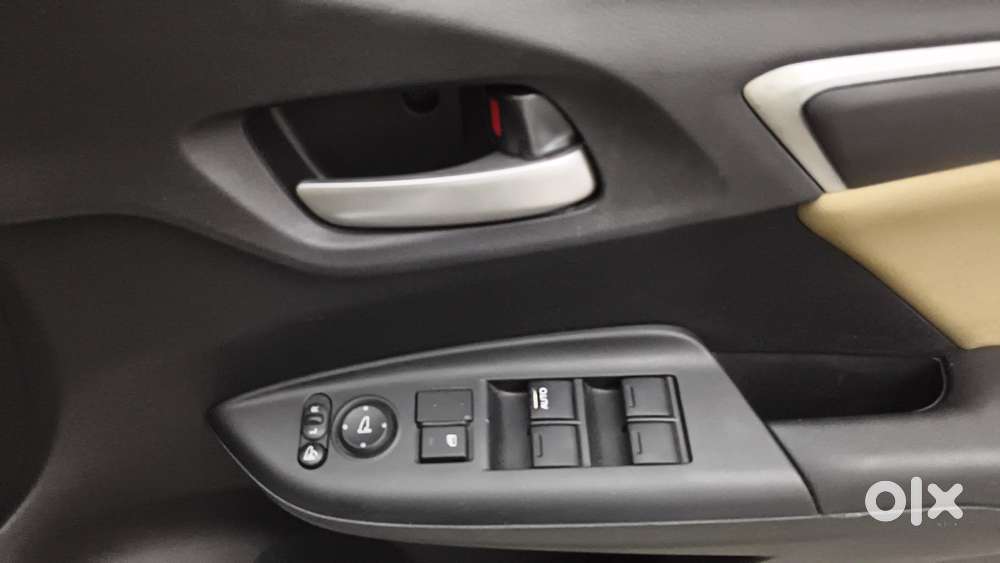Honda Jazz 1.2 V At I Vtec, 2016, Petrol