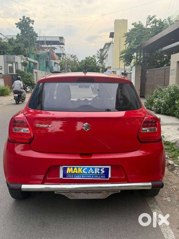Maruti Suzuki Swift Vxi + Manual, 2022, Petrol