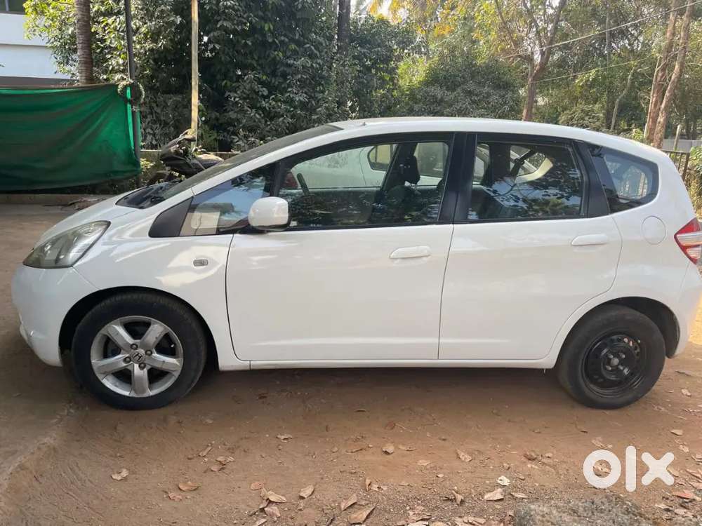 Honda Jazz 2010 Petrol Well Maintained