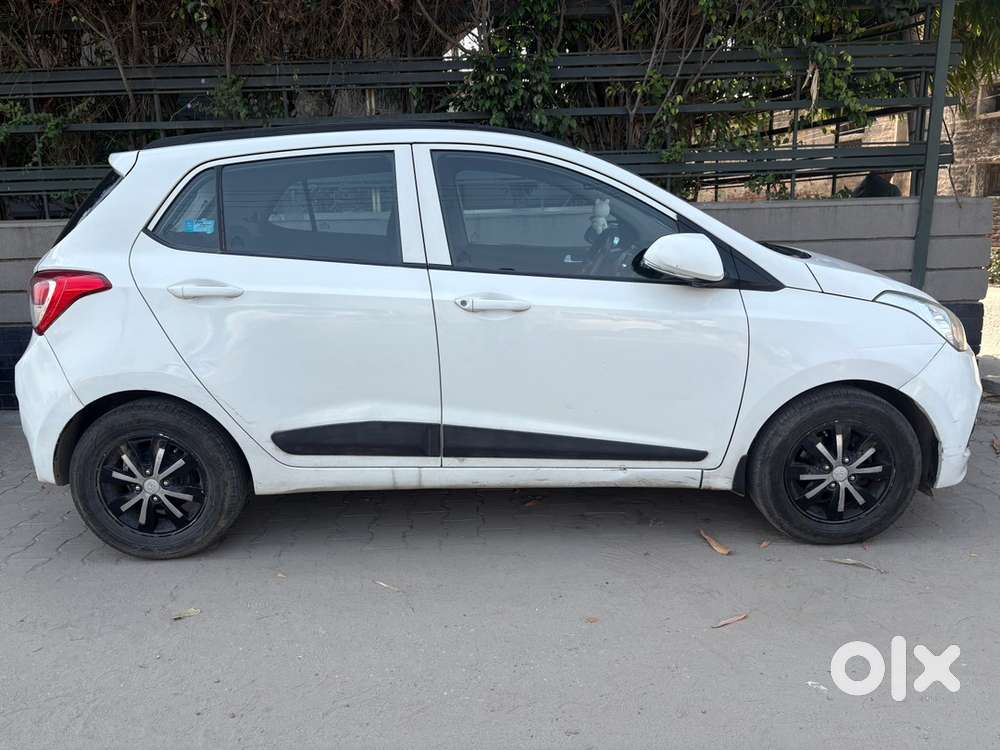 Hyundai Grand I10 Petrol Manual Sportz