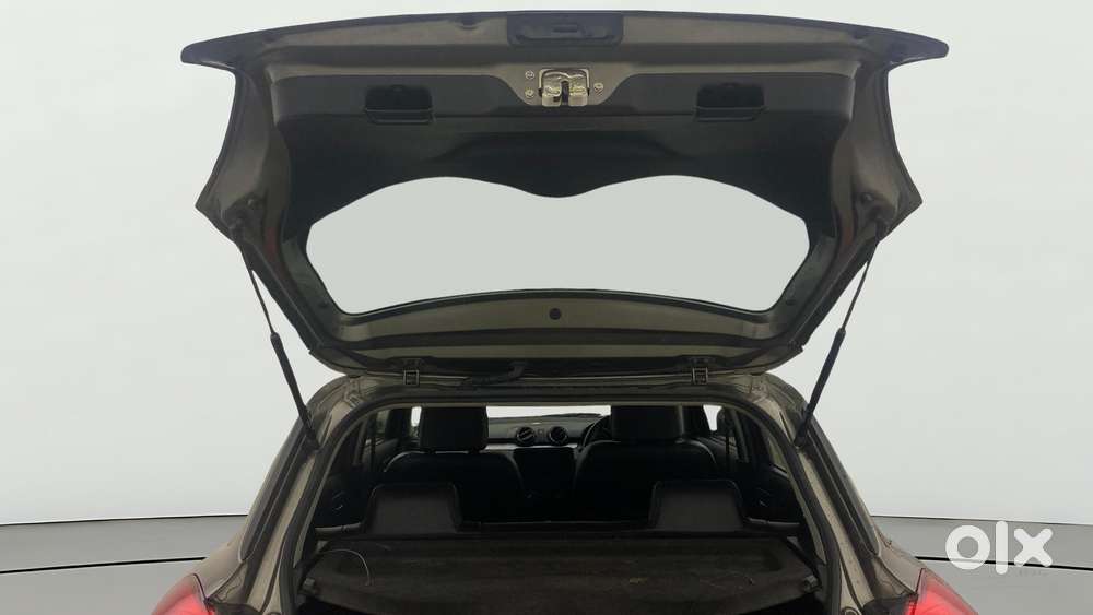 Maruti Suzuki Swift Vxi, 2021, Cng & Hybrids