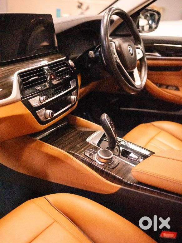 Bmw 5 Series 2.0 520d Luxury Line, 2023, Diesel