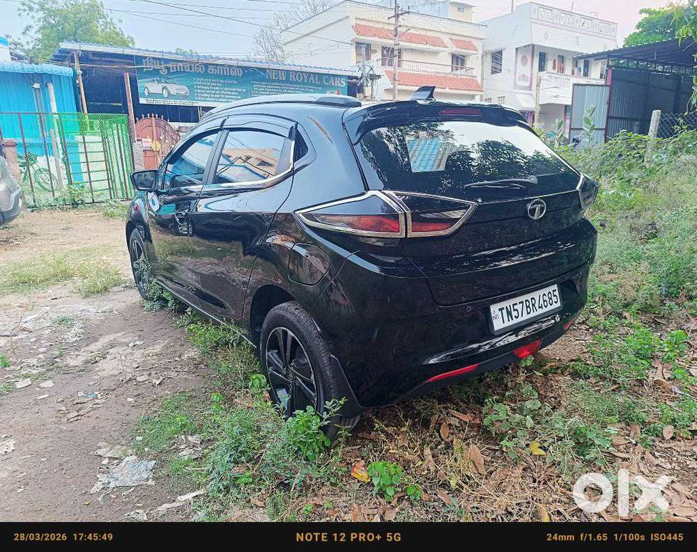 Tata Altroz Xz Plus (s) Dark Edition, 2023, Petrol