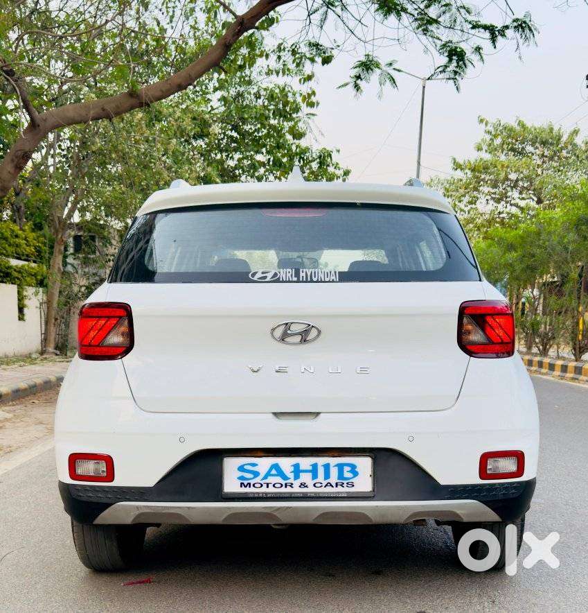 Hyundai Venue S Plus Mt 1.2 Kappa, 2022, Petrol