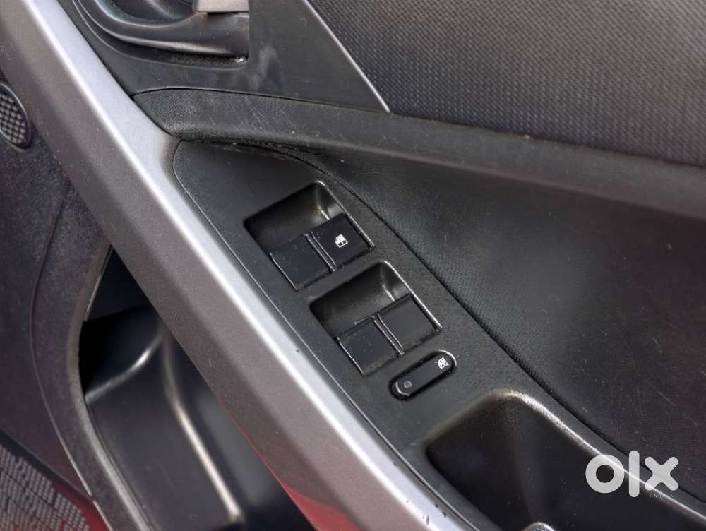Tata Nexon 1.2 Revotron Xm (s), 2022, Petrol
