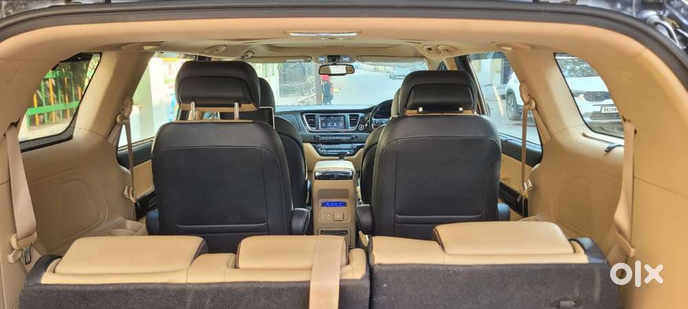 Kia Carnival Limousine Plus 7 Str, 2021, Diesel