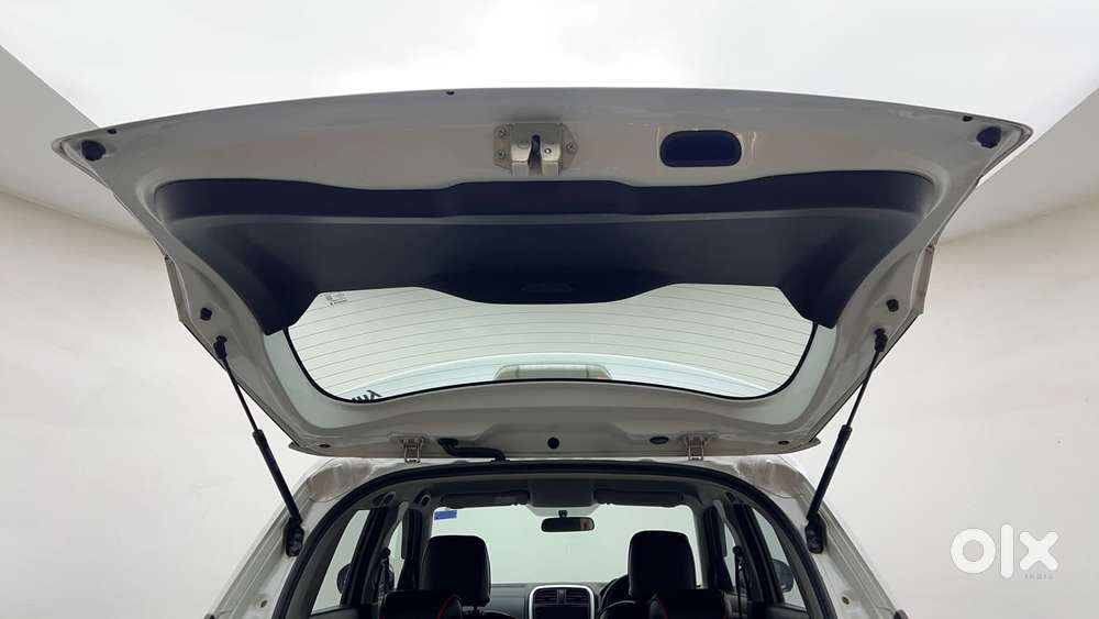 Maruti Suzuki Vitara Brezza 1.5 Vxi At, 2020, Petrol