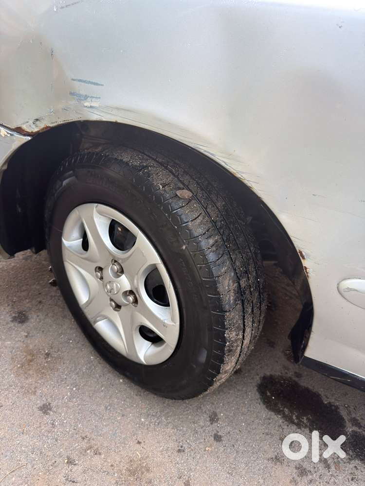 Hyundai Accent Gl 2010