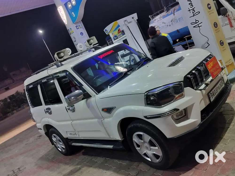Mahindra Scorpio S6 Plus 2016 Diesel Car