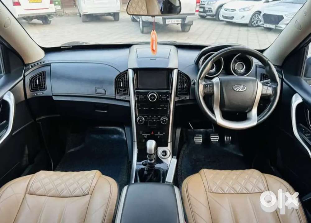 Mahindra Xuv500 2018 Diesel 83000 Km Driven