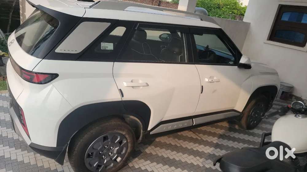 Hyundai New Venue Hx5 Petrol 2026