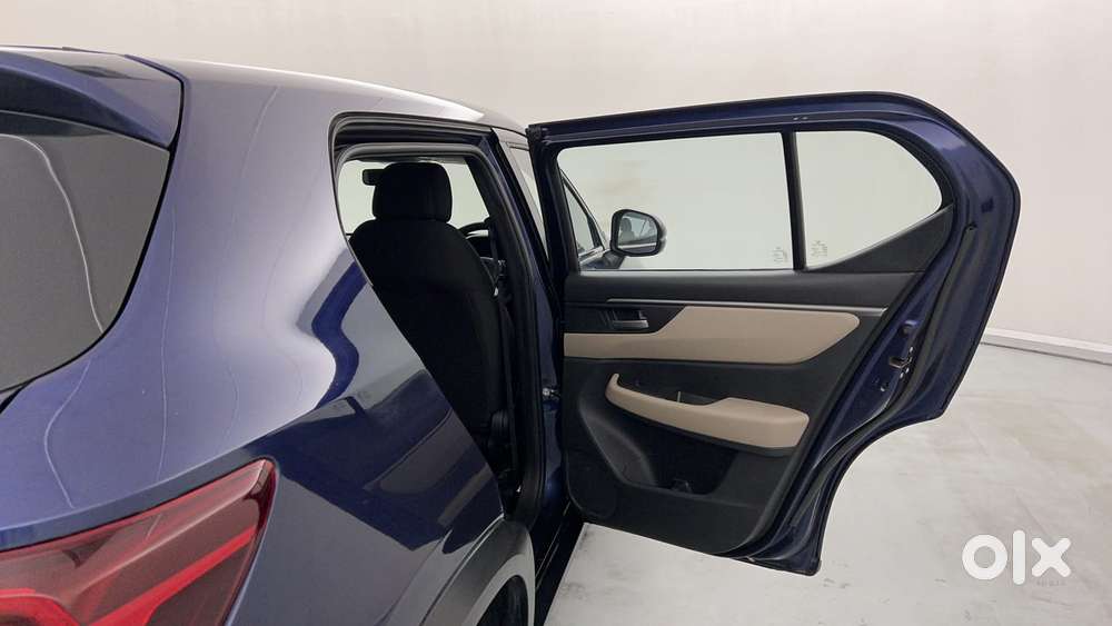 Honda Elevate V Mt, 2023, Petrol