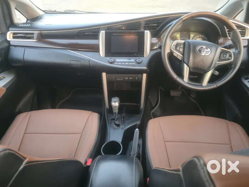 Toyota Innova Crysta 2016 2.8z Diesel Automatic Well Maintained