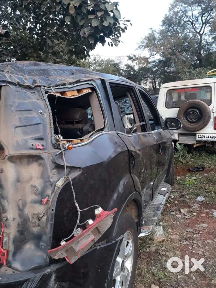 Accidental Mahindra Xuv500