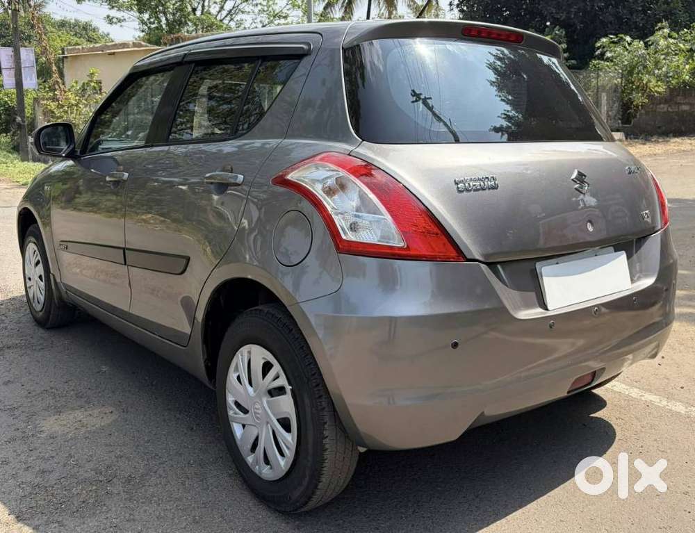 Maruti Suzuki Swift Vxi, 2015, Petrol
