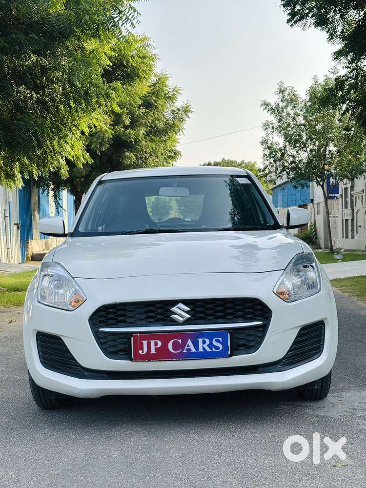 Maruti Suzuki Swift Lxi Optional-o, 2023, Petrol