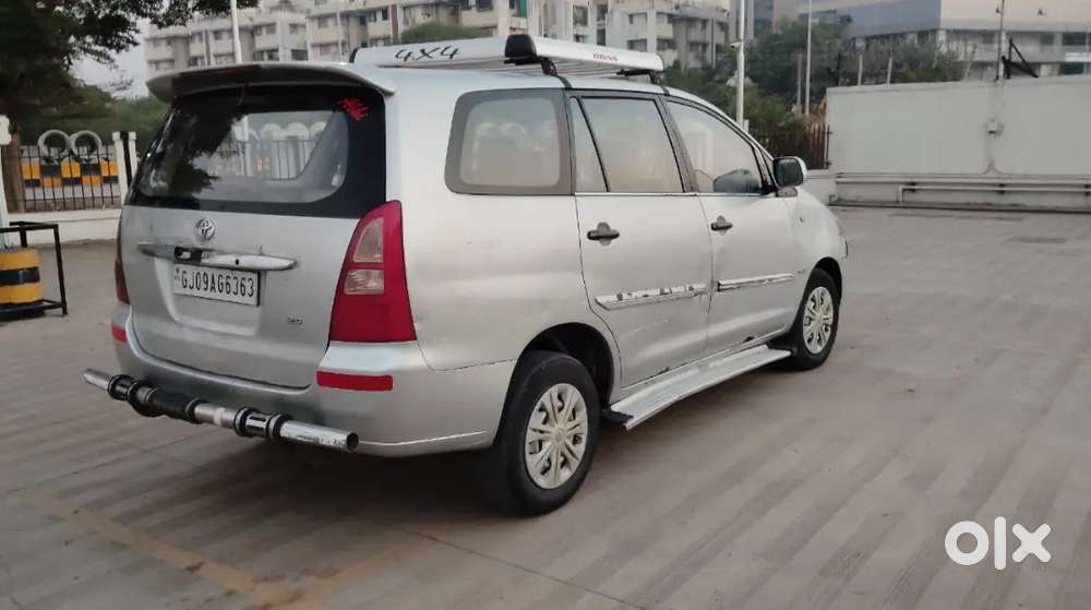 Toyota Innova 2012 Diesel 154000 Km Driven
