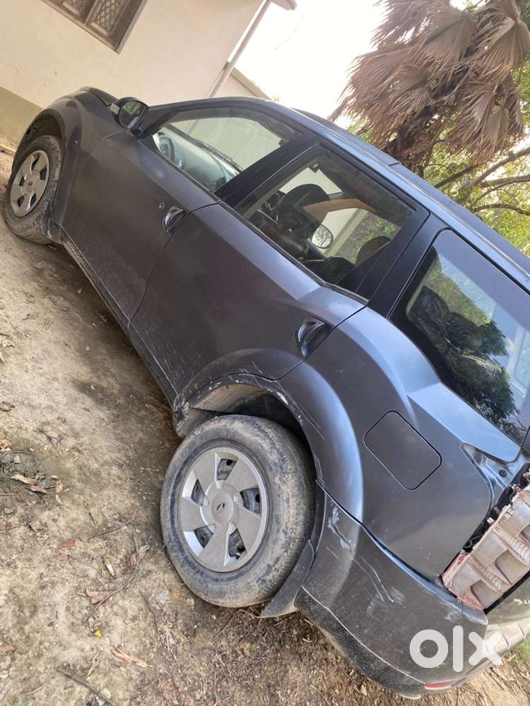 Mahindra Xuv500 Diesel 88000 Km Driven