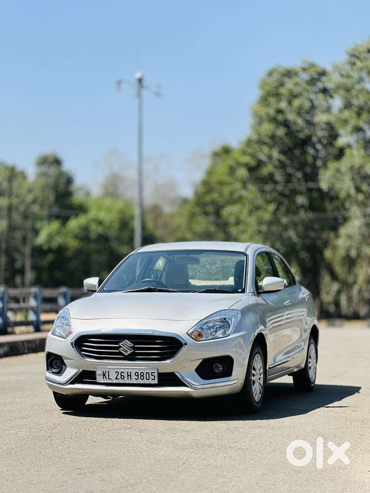 Maruti Suzuki Swift Dzire Vxi(o) Amt, 2017, Petrol