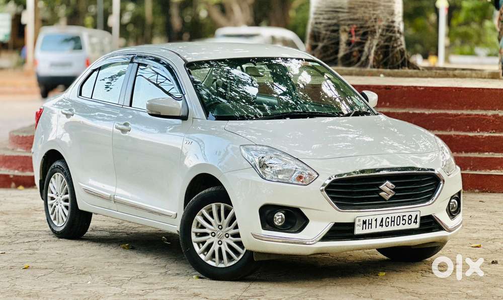 Maruti Suzuki Dzire 1.2 Zxi Amt, 2017, Petrol